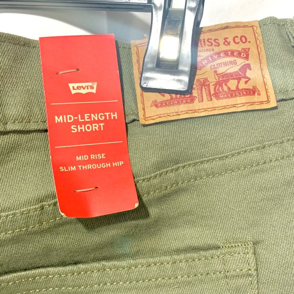 Levi’s Mid-Length Mid-Rise Denim 5-Pocket Jean - Picture 2 of 5
